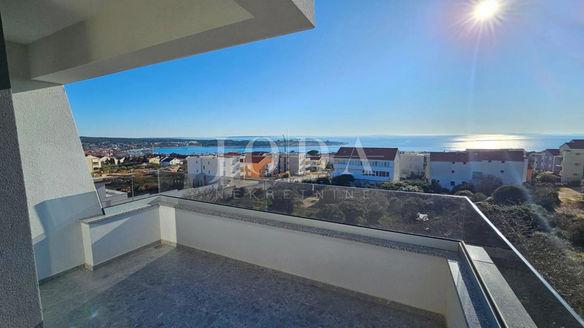 Novalja, novozgrajeni penthouse