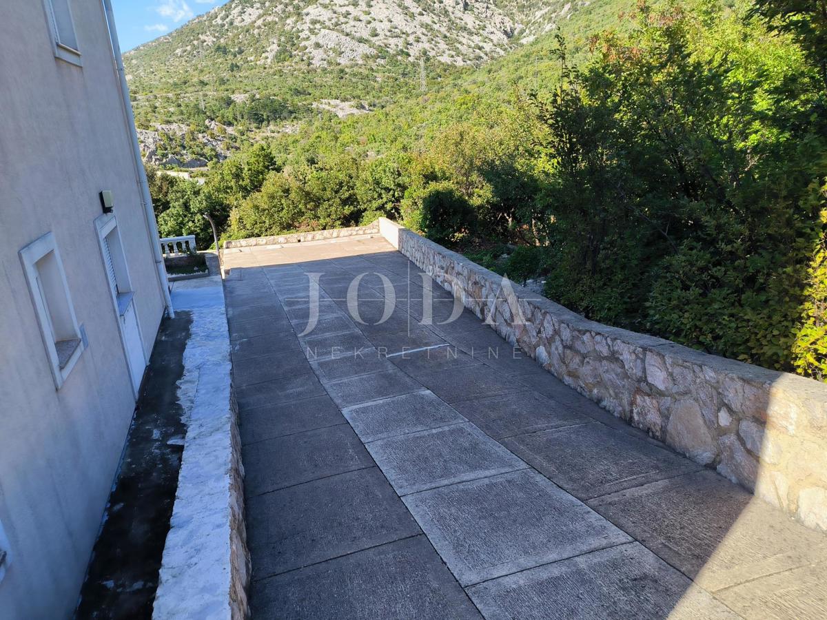 Stanovanje Karlobag, 36,50m2 bazen i parking