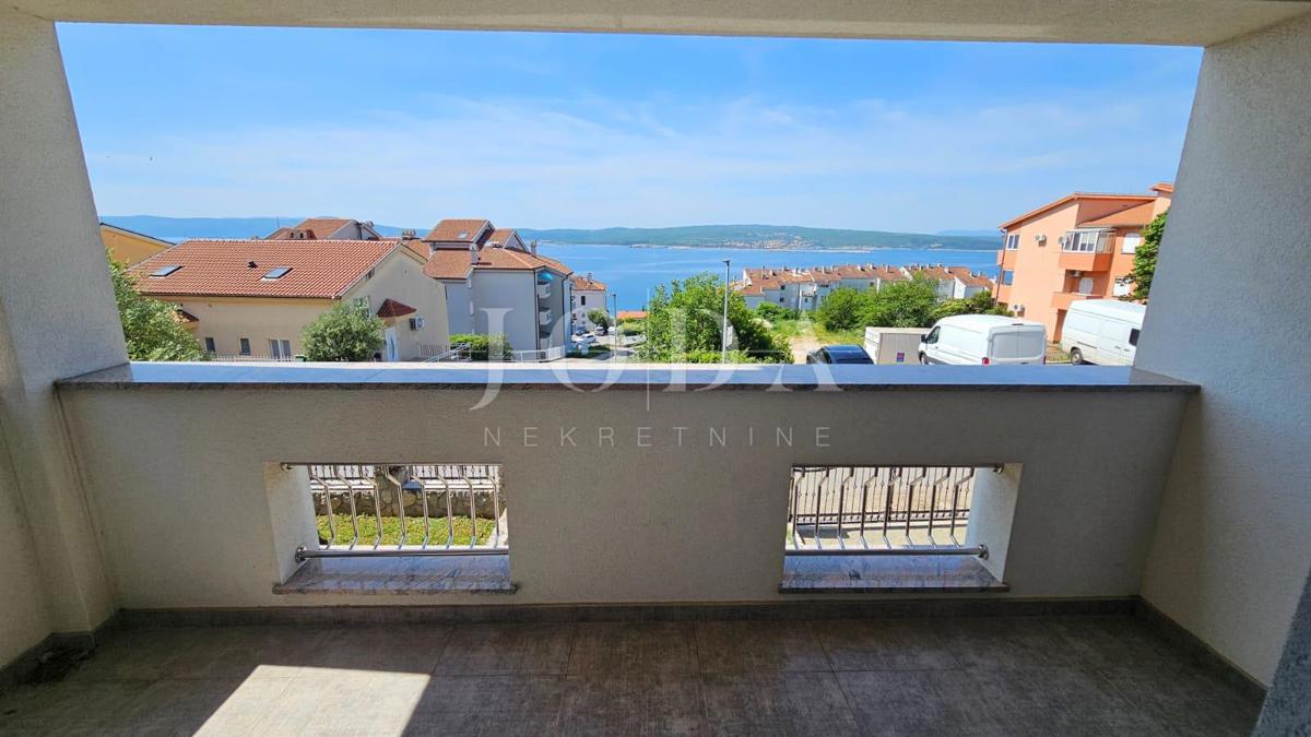 Apartma Crikvenica z garažo