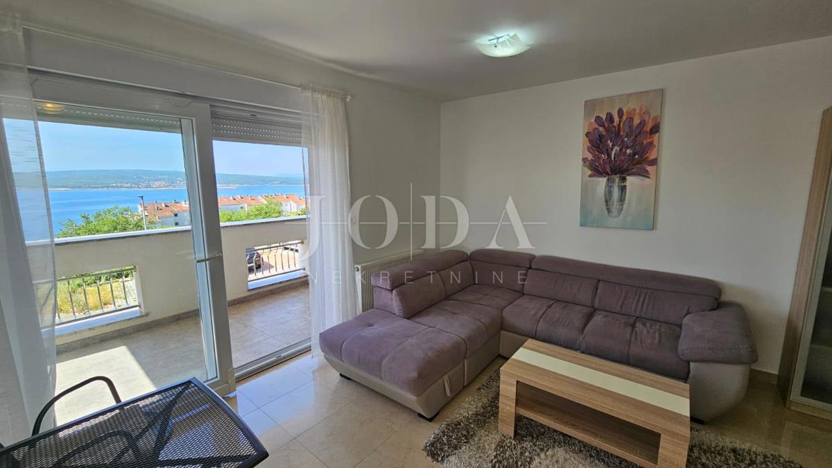 Apartma Crikvenica z garažo