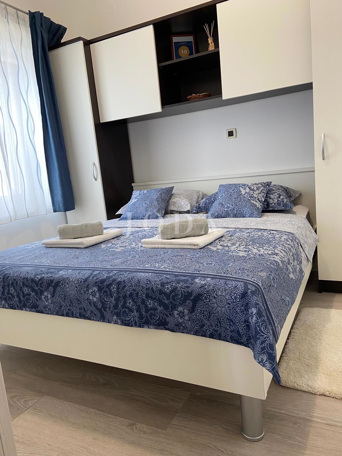 Hiša Barić Draga, Karlobag, 100m2