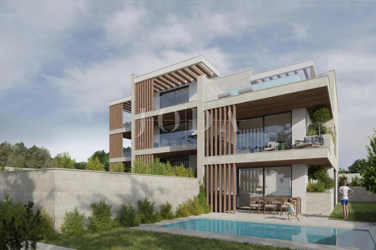  Mesto Krk, zemljišče z idejnim pojektom