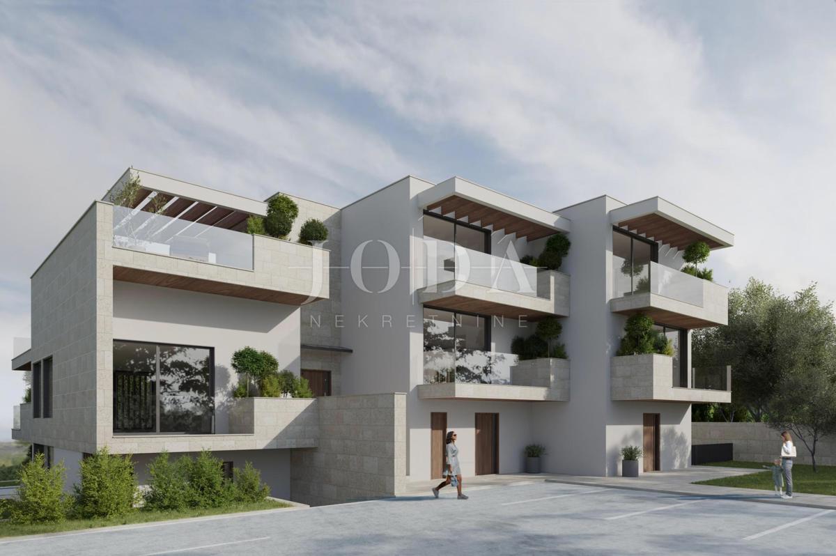  Mesto Krk, zemljišče z idejnim pojektom