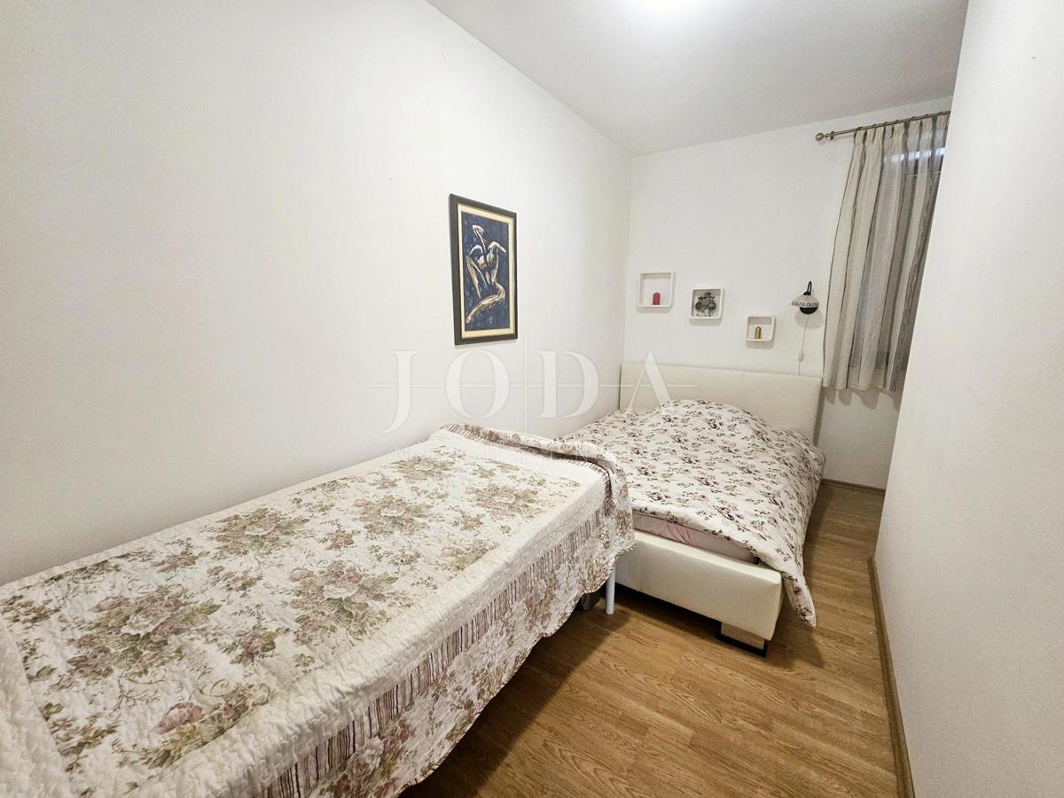 Pritlični apartma - stanovanje z velikim vrtom