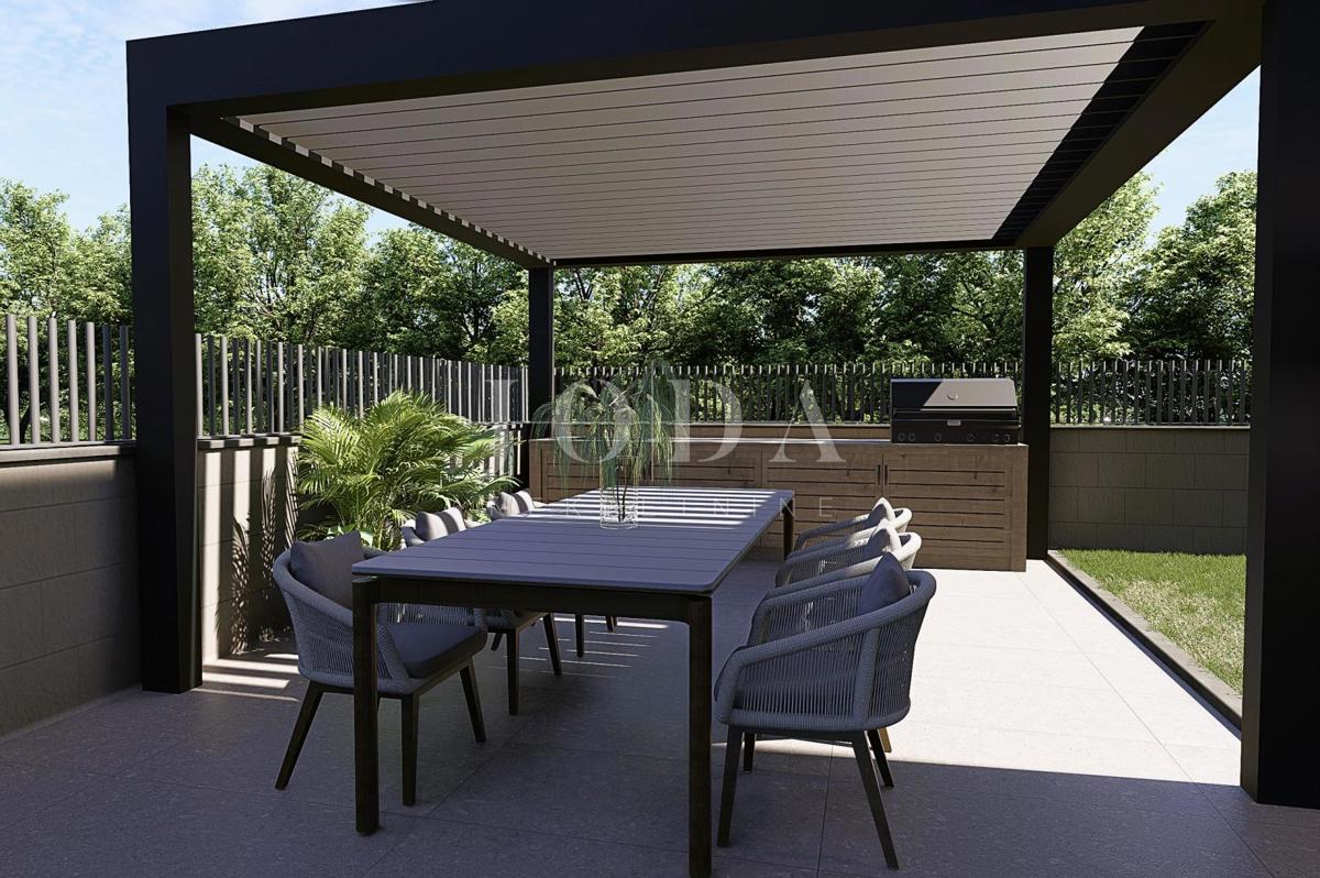 Gradbeno zemljišče s projektno dokumentacijo