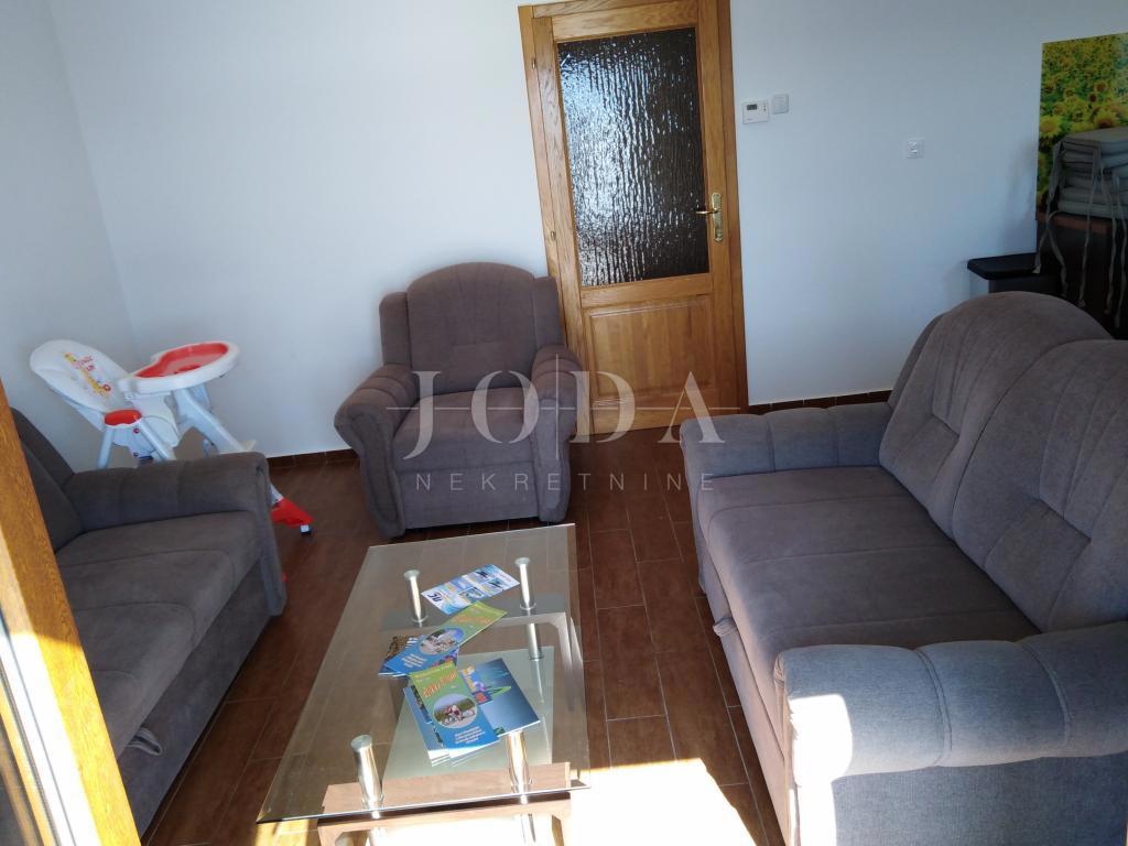 Hiša Novi Vinodolski, 530m2
