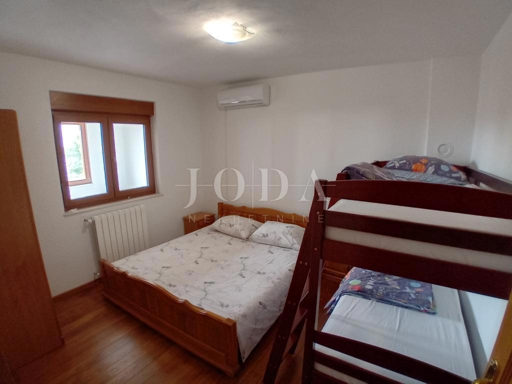Hiša Novi Vinodolski, 530m2