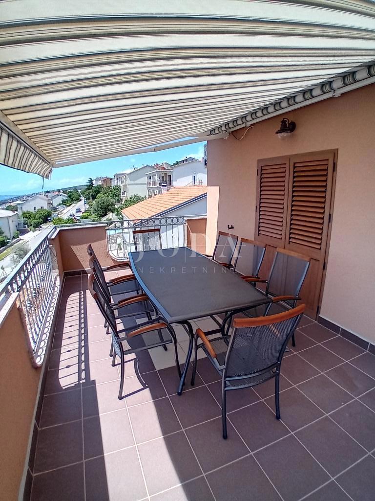 Hiša Novi Vinodolski, 530m2