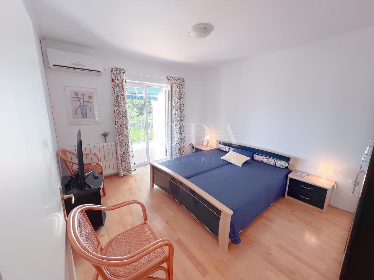 Družinska hiša na vrhunski lokaciji