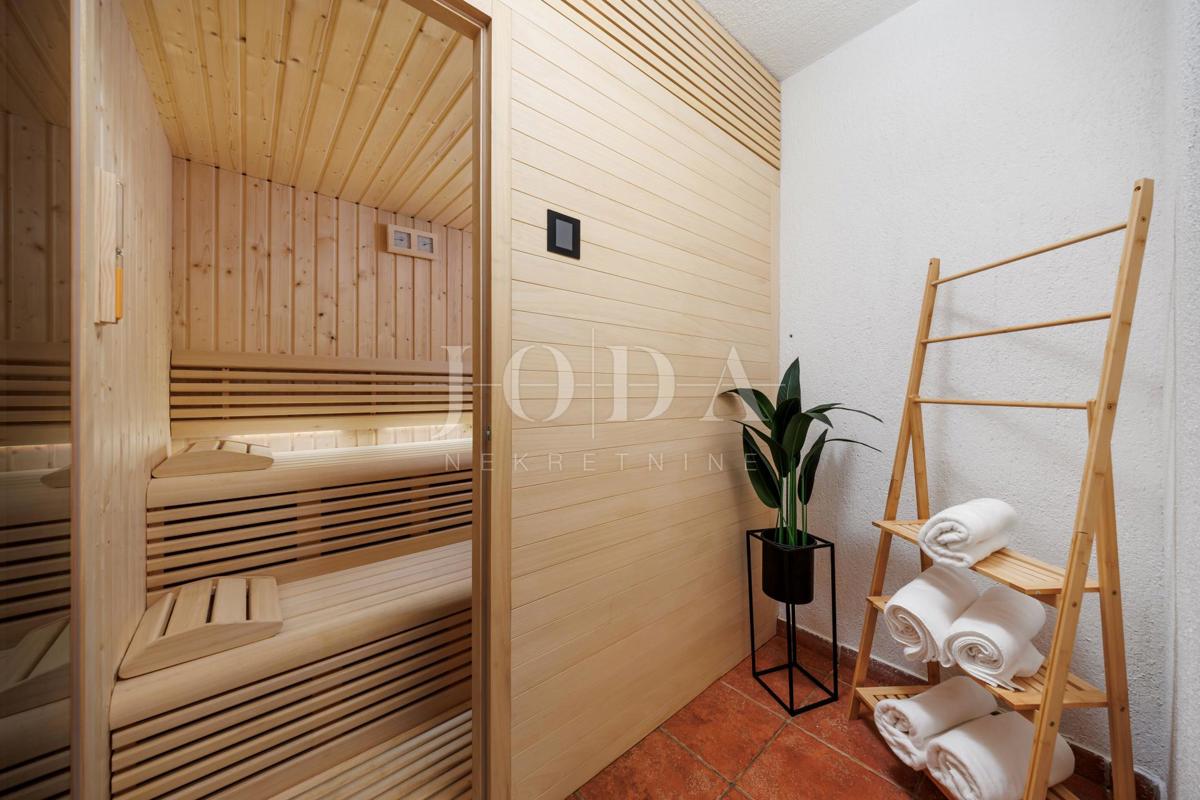 Hiša Volarice, Senj, 100m2