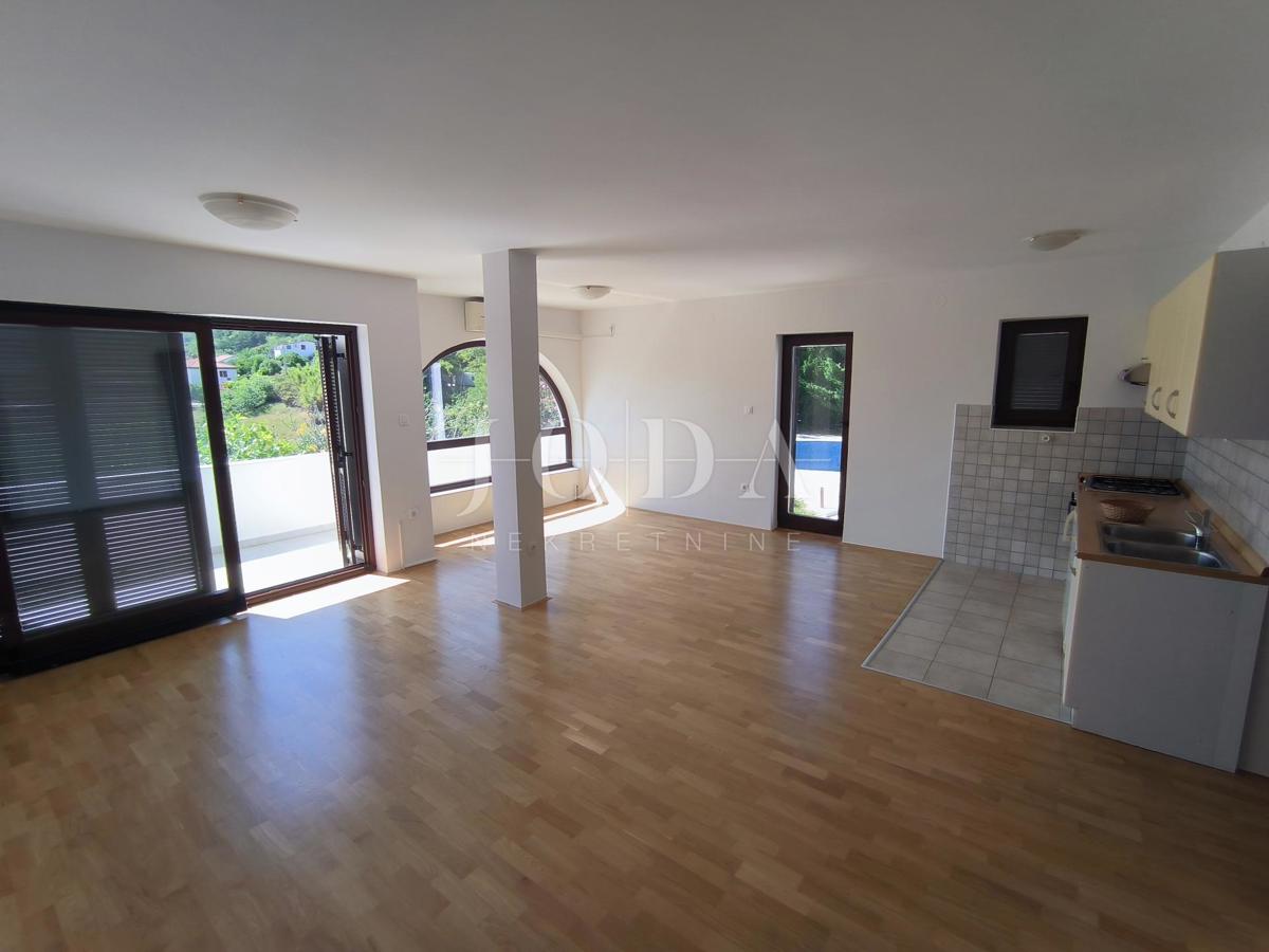 Apartmanska kuća Batomalj, Baška