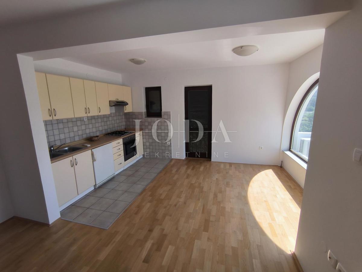Apartmanska kuća Batomalj, Baška