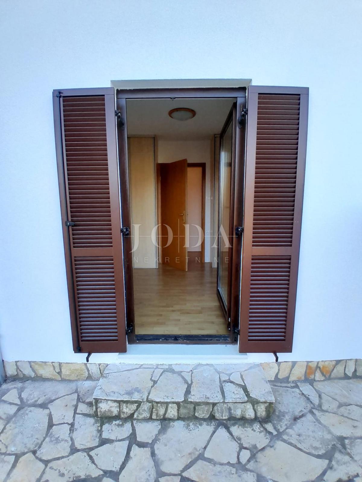 Apartmanska kuća Batomalj, Baška