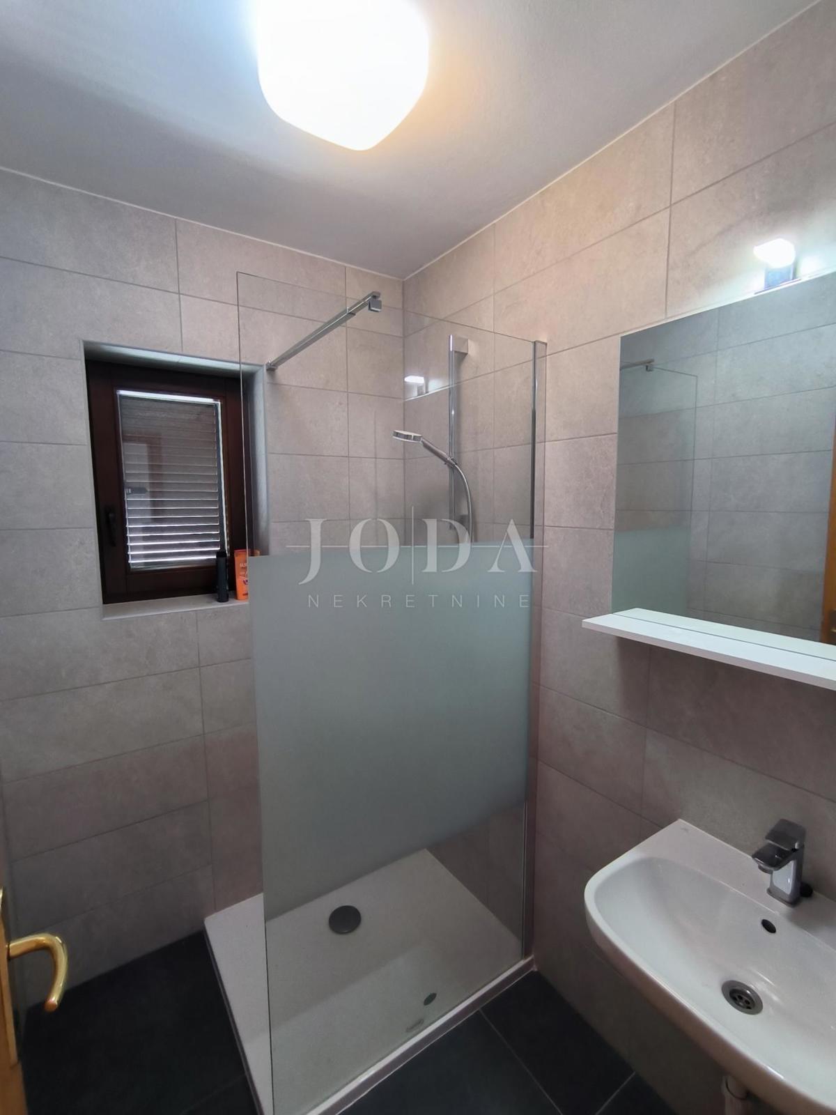 Apartmanska kuća Batomalj, Baška
