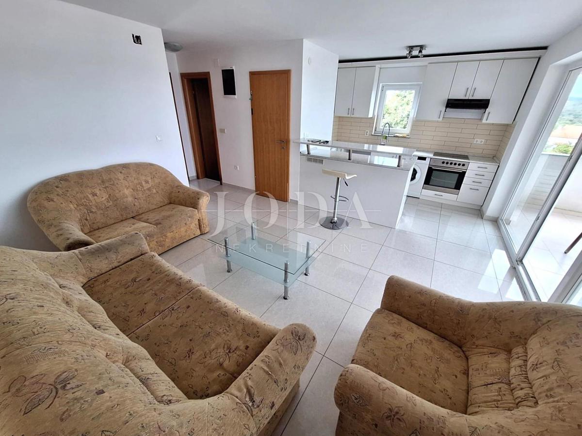 Soline – apartma blizu plaže z odprtim pogledom na morj