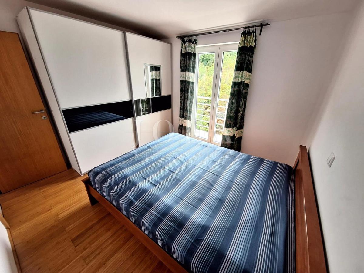 Soline – apartma blizu plaže z odprtim pogledom na morj