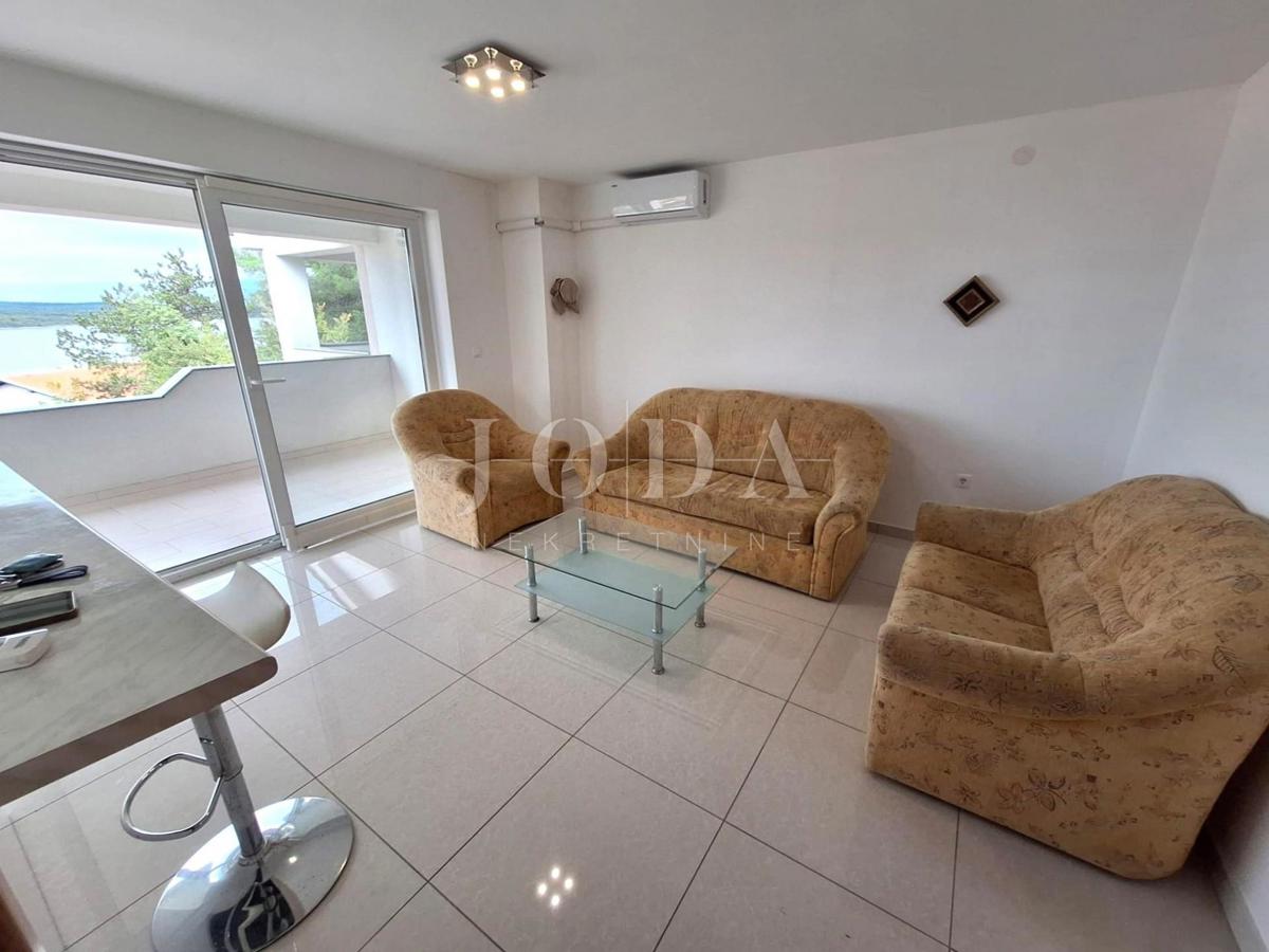 Soline – apartma blizu plaže z odprtim pogledom na morj