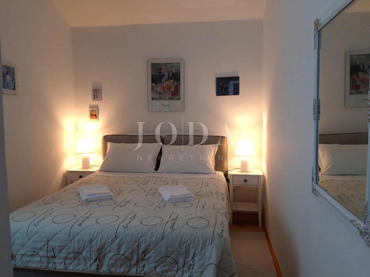 Kamnita hiša z bazenom - otok Krk