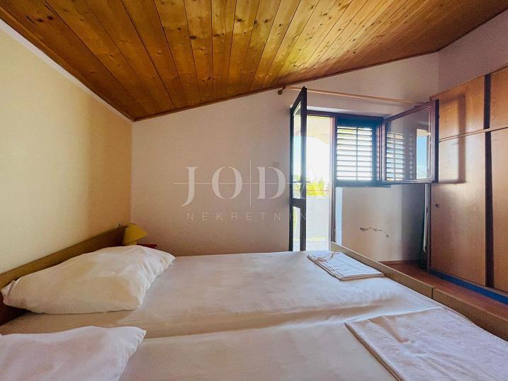 Hiša Novalja, 400m2