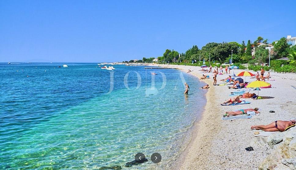 Hiša Novalja, 400m2