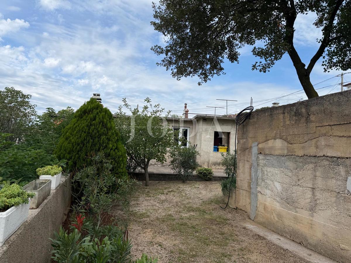 Hiša Šmrika, Kraljevica, 79m2