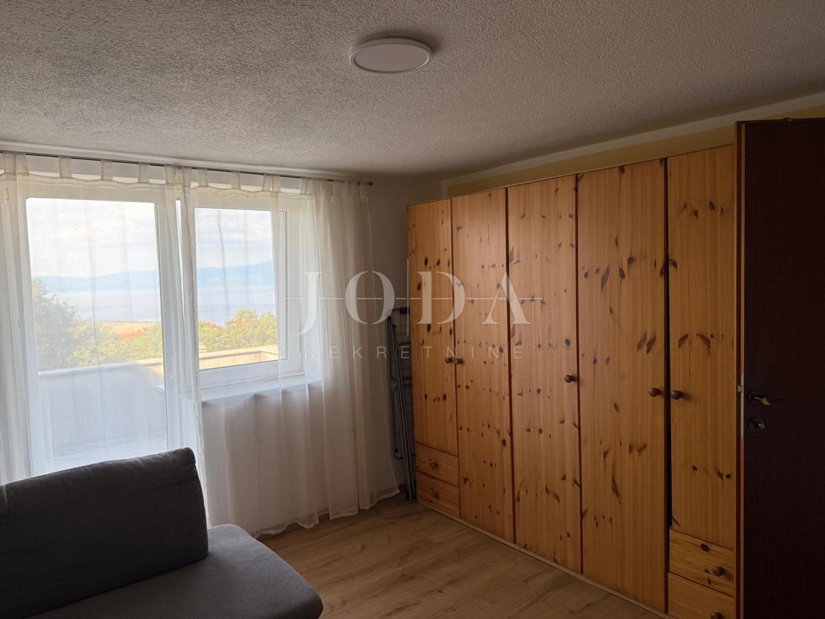 Hiša Šmrika, Kraljevica, 79m2