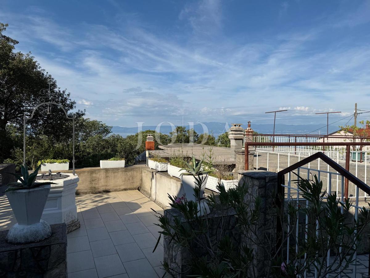 Hiša Šmrika, Kraljevica, 79m2