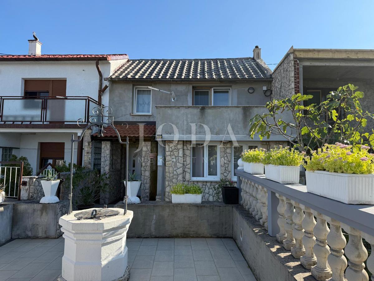 Hiša Šmrika, Kraljevica, 79m2