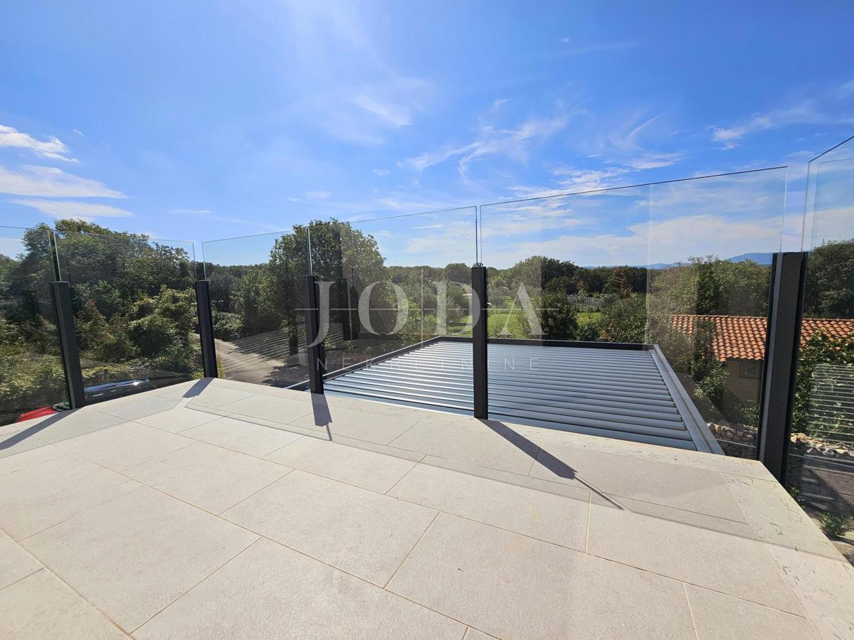 Malinska - nova hiša z bazenom in pogledom na morje!