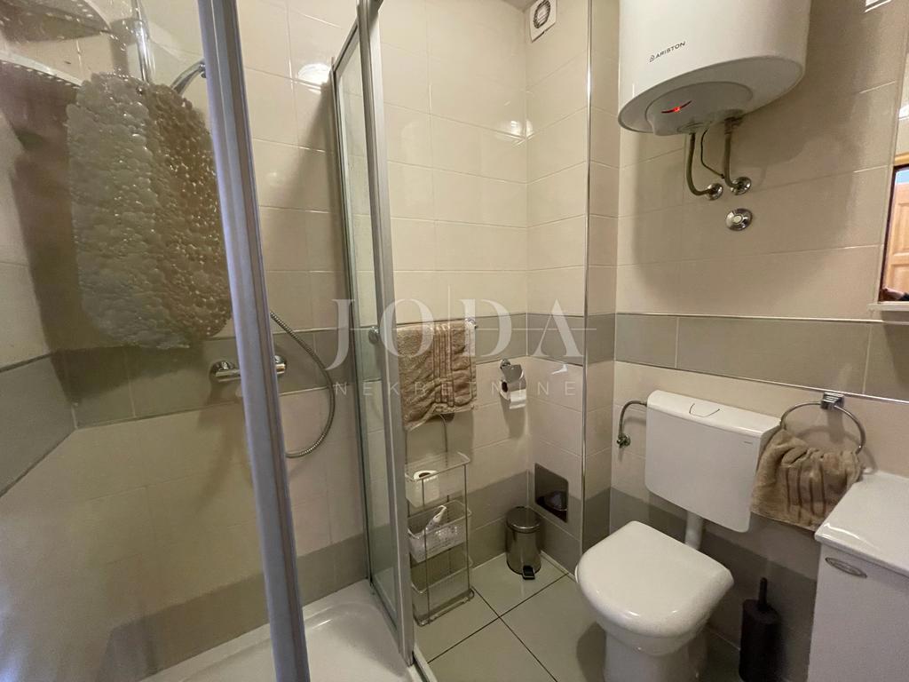 Apartma Metajna, Novalja, 42m2