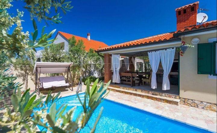 Hiša Barbariga, Vodnjan, 144m2