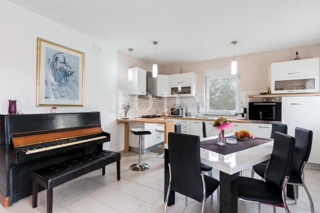 Hiša Vodnjan, 210m2