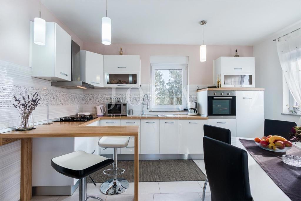 Hiša Vodnjan, 210m2