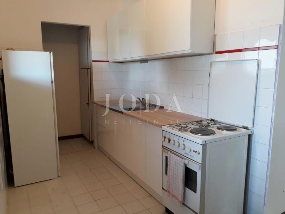 Hiša Brtonigla, 160m2