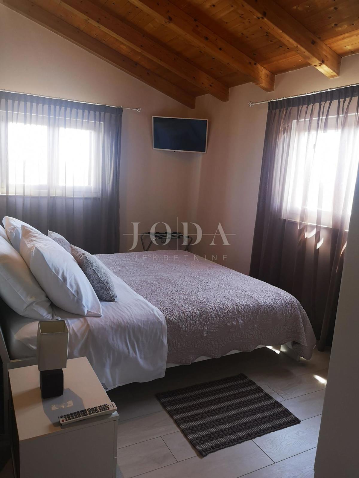 Hiša Fažana, 180m2