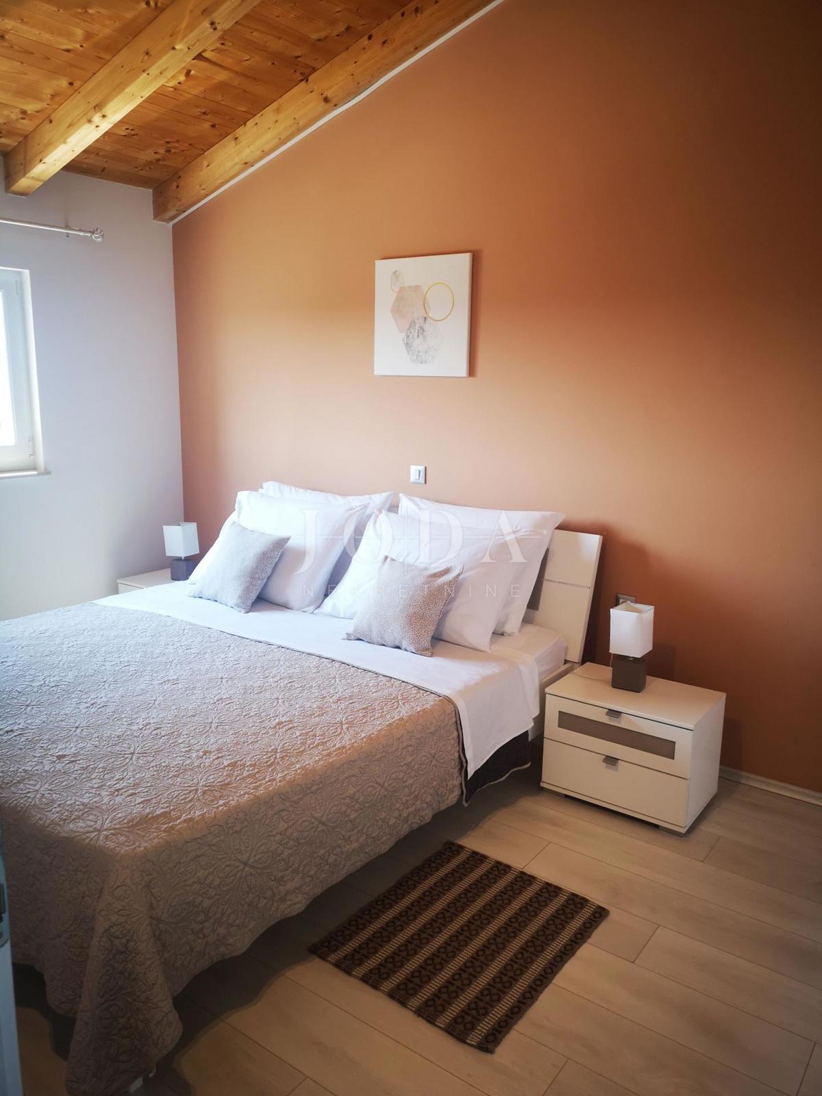 Hiša Fažana, 180m2