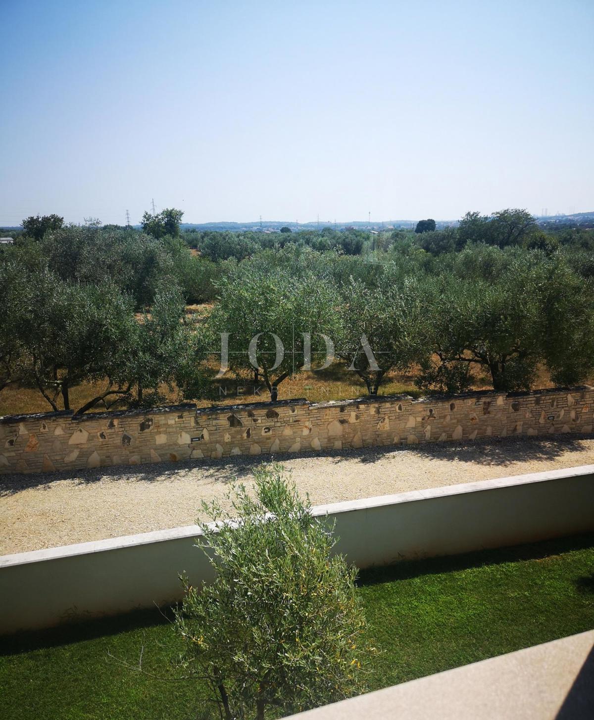 Hiša Fažana, 180m2