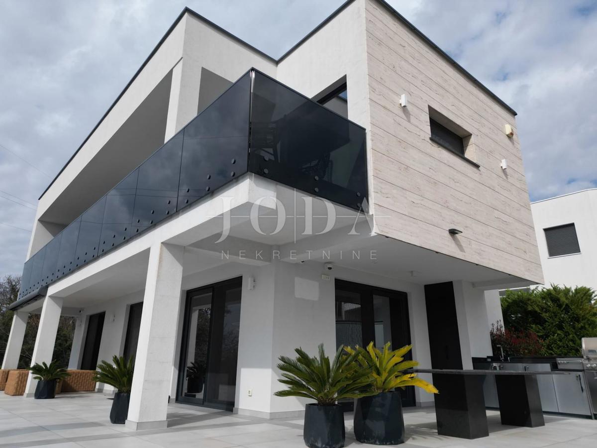 Hiša Crikvenica, 50m2