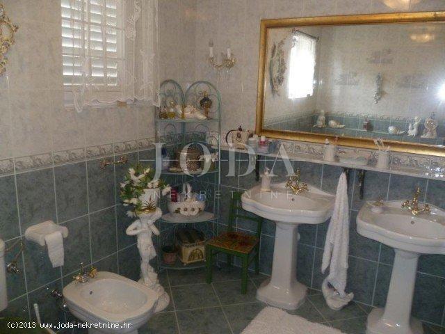Hiša Selce, Crikvenica, 360m2