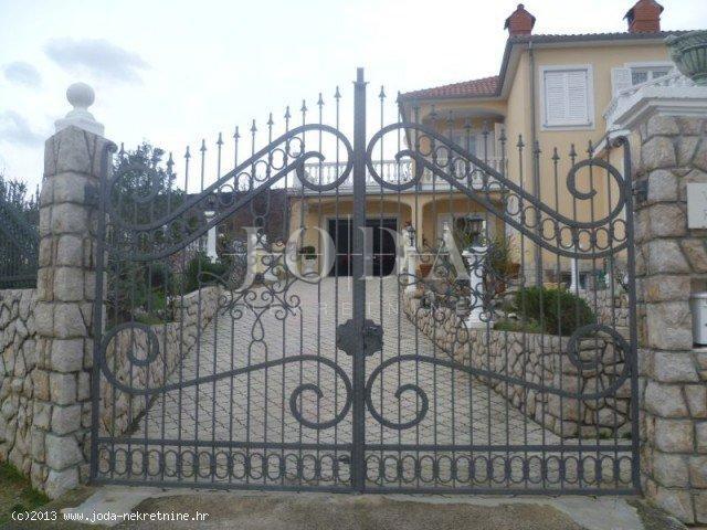 Hiša Selce, Crikvenica, 360m2