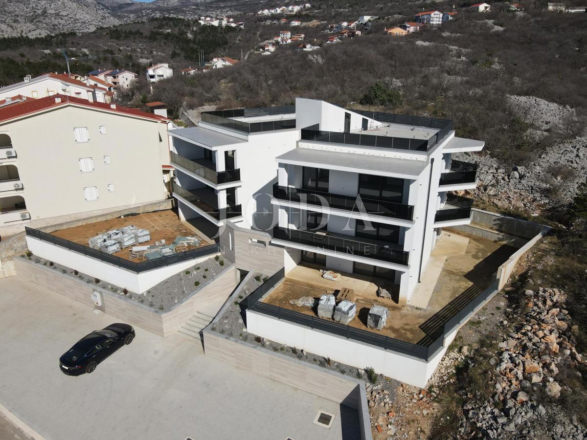 Stanovanje Klenovica, Novi Vinodolski, 200m2