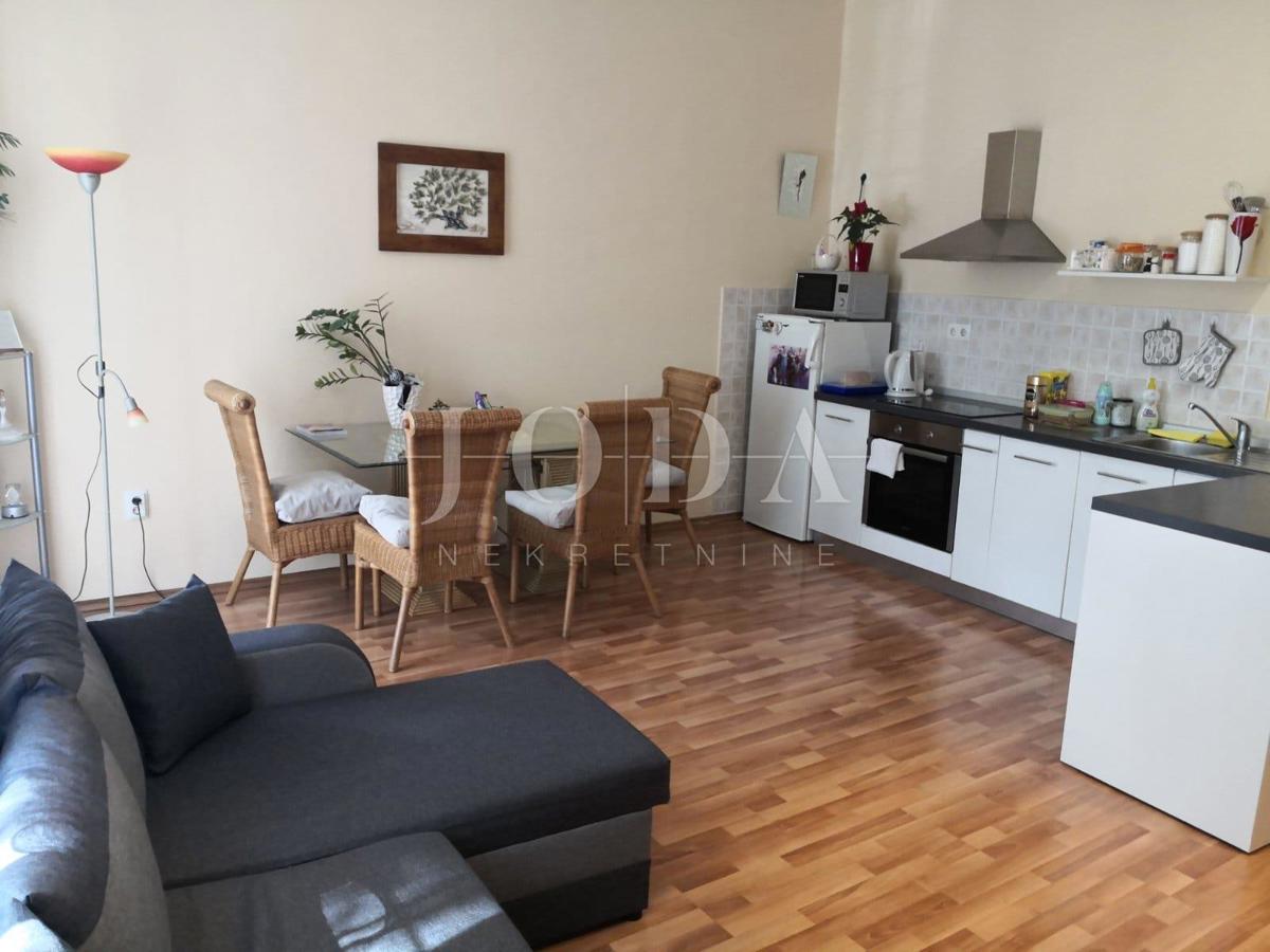 Stanovanje Crikvenica, 82m2