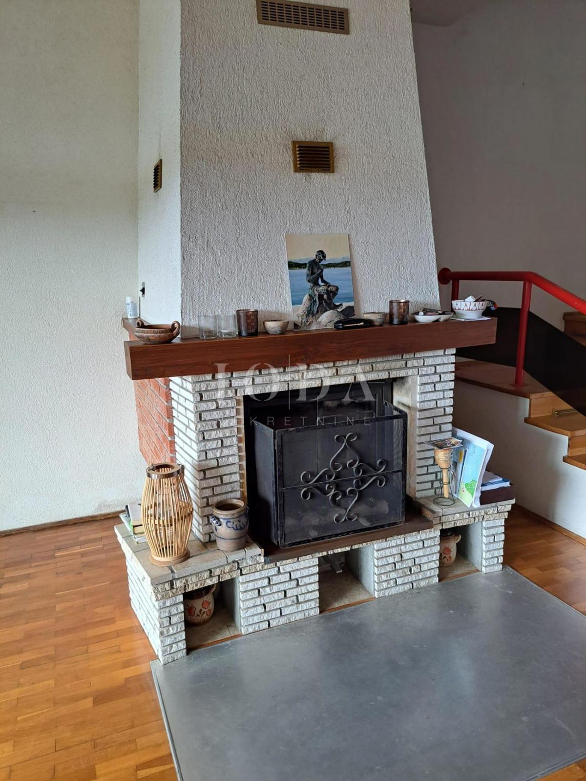 Otok Krk, Njivice, kuća s pogledom na more, mirna lokacija