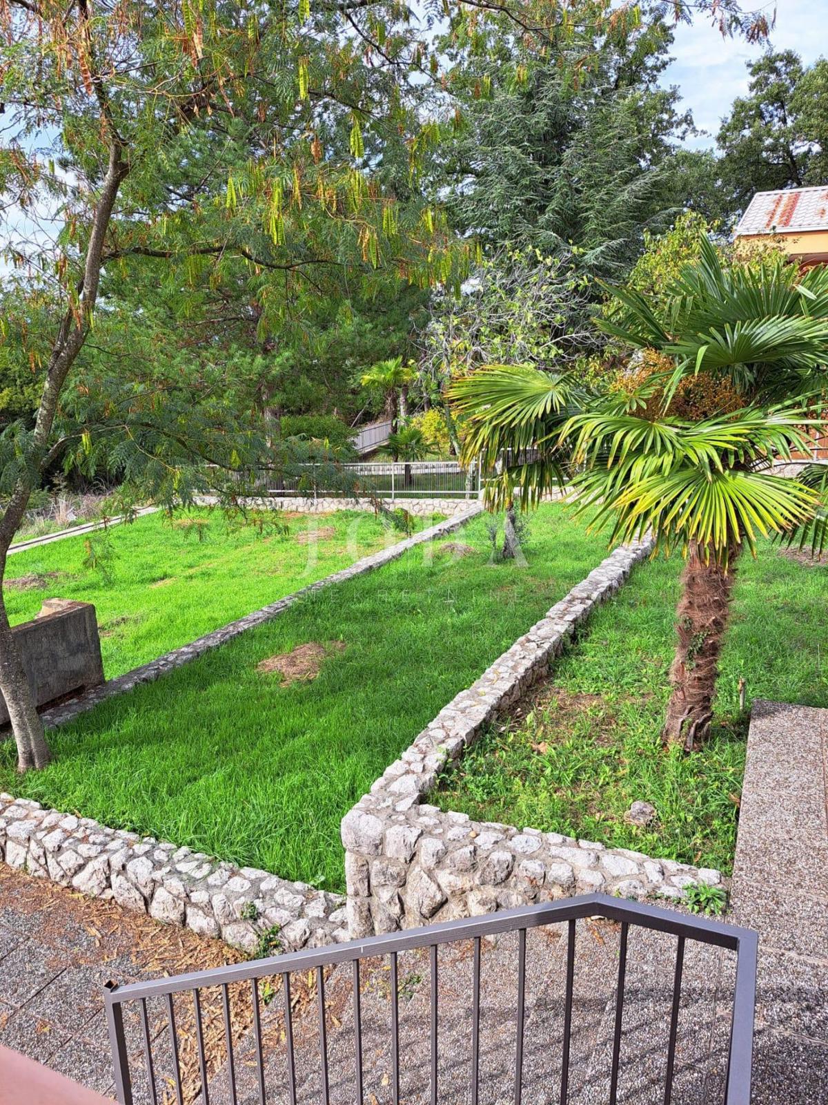 Otok Krk, Njivice, kuća s pogledom na more, mirna lokacija