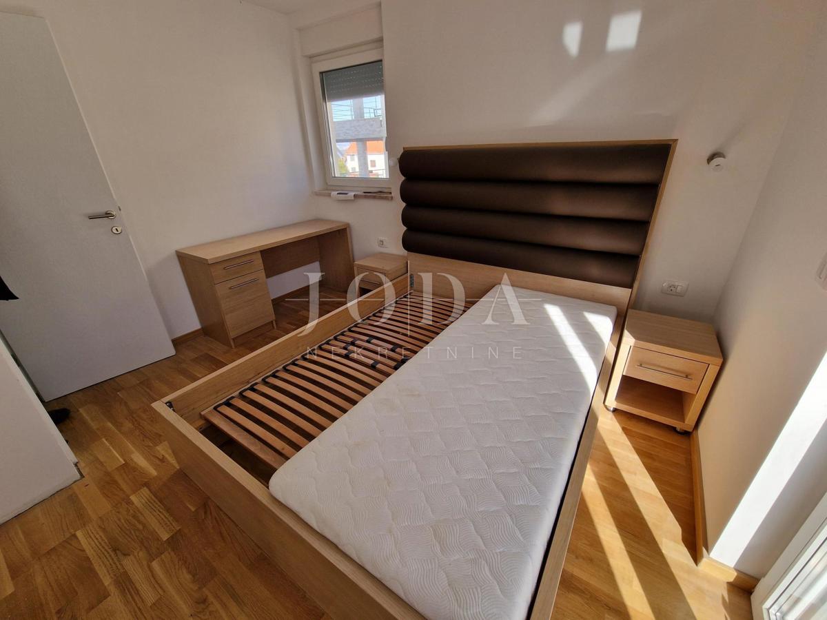 Apartma s pogledom na morje in vrtom, Njivice - otok Krk