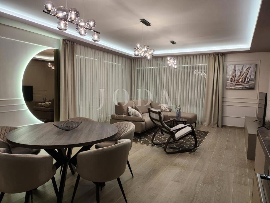 Okolica mesta Krk, vila z bazenom in pogledom na morje!