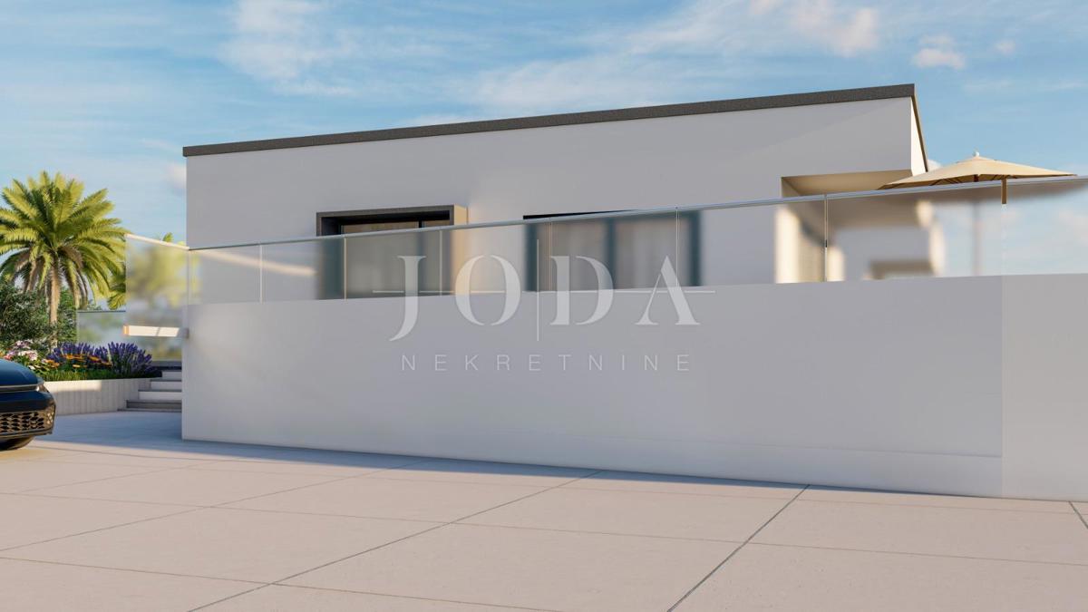 Villa s bazenom i pogledom na more na otoku Krku 