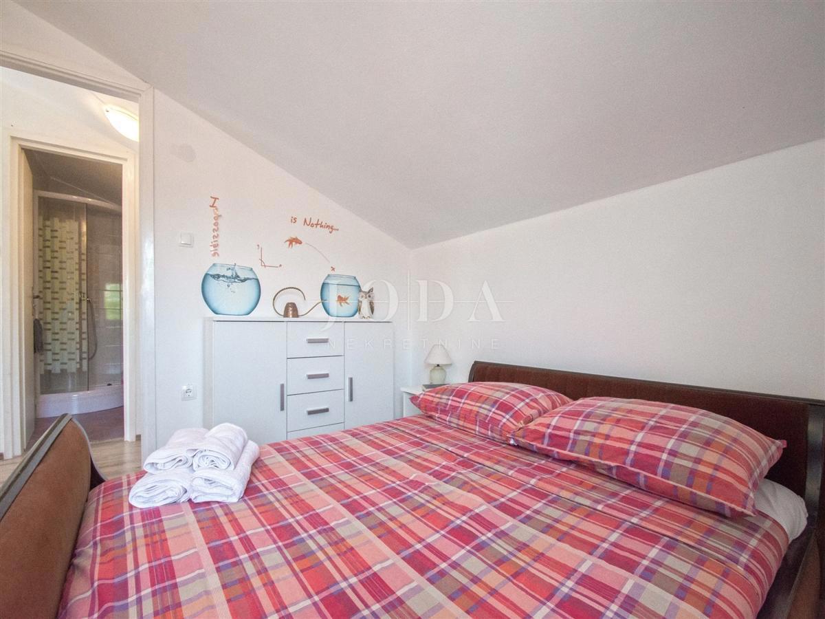 Stanovanje Novi Vinodolski, 121m2