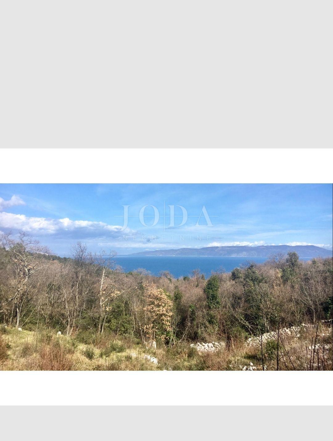 Zemljišče Labin, 1.016m2