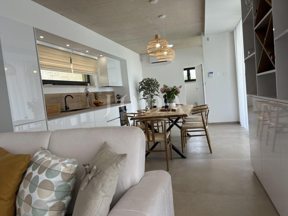 Hiša Smoljanci, Svetvinčenat, 208m2